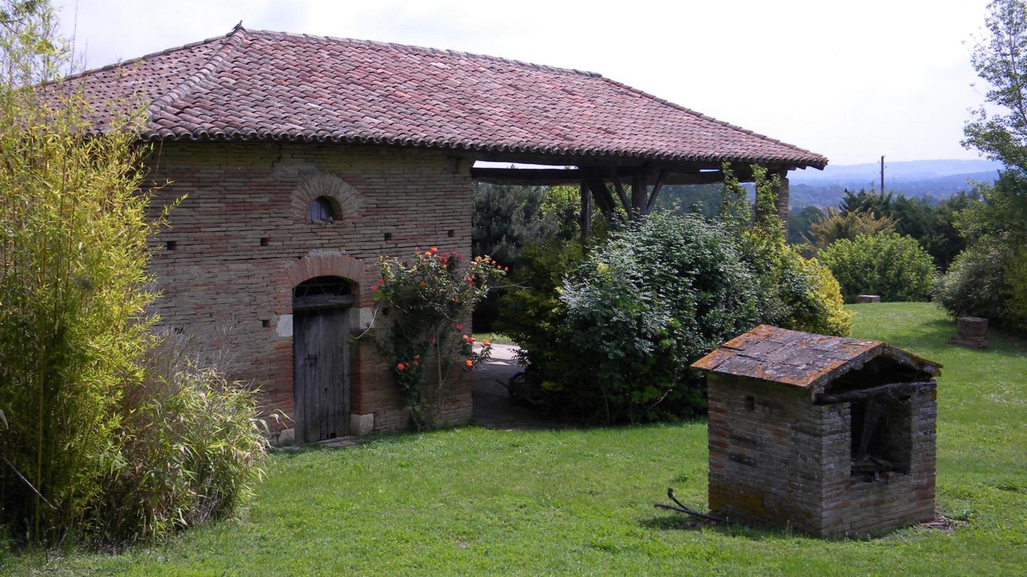 Chambres D'Hotes Le Loubet LʼIsle-Jourdain Buitenkant foto